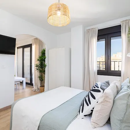 Holidays2Malaga Los Guindos 500 Mts From Beach And Promenade Exterior photo