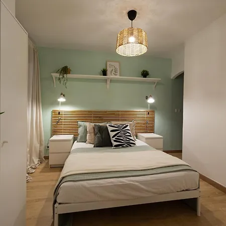 Holidays2Malaga Los Guindos 500 Mts From Beach And Promenade Exterior photo