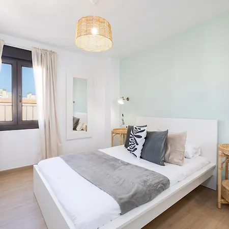Holidays2Malaga Los Guindos 500 Mts From Beach And Promenade Exterior photo