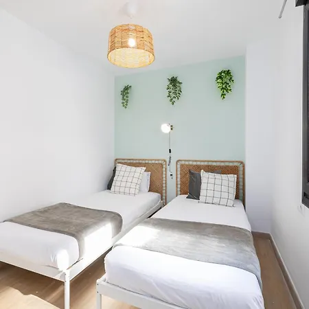 Holidays2Malaga Los Guindos 500 Mts From Beach And Promenade Exterior photo