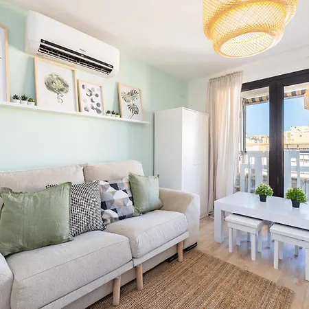 Holidays2Malaga Los Guindos 500 Mts From Beach And Promenade Exterior photo